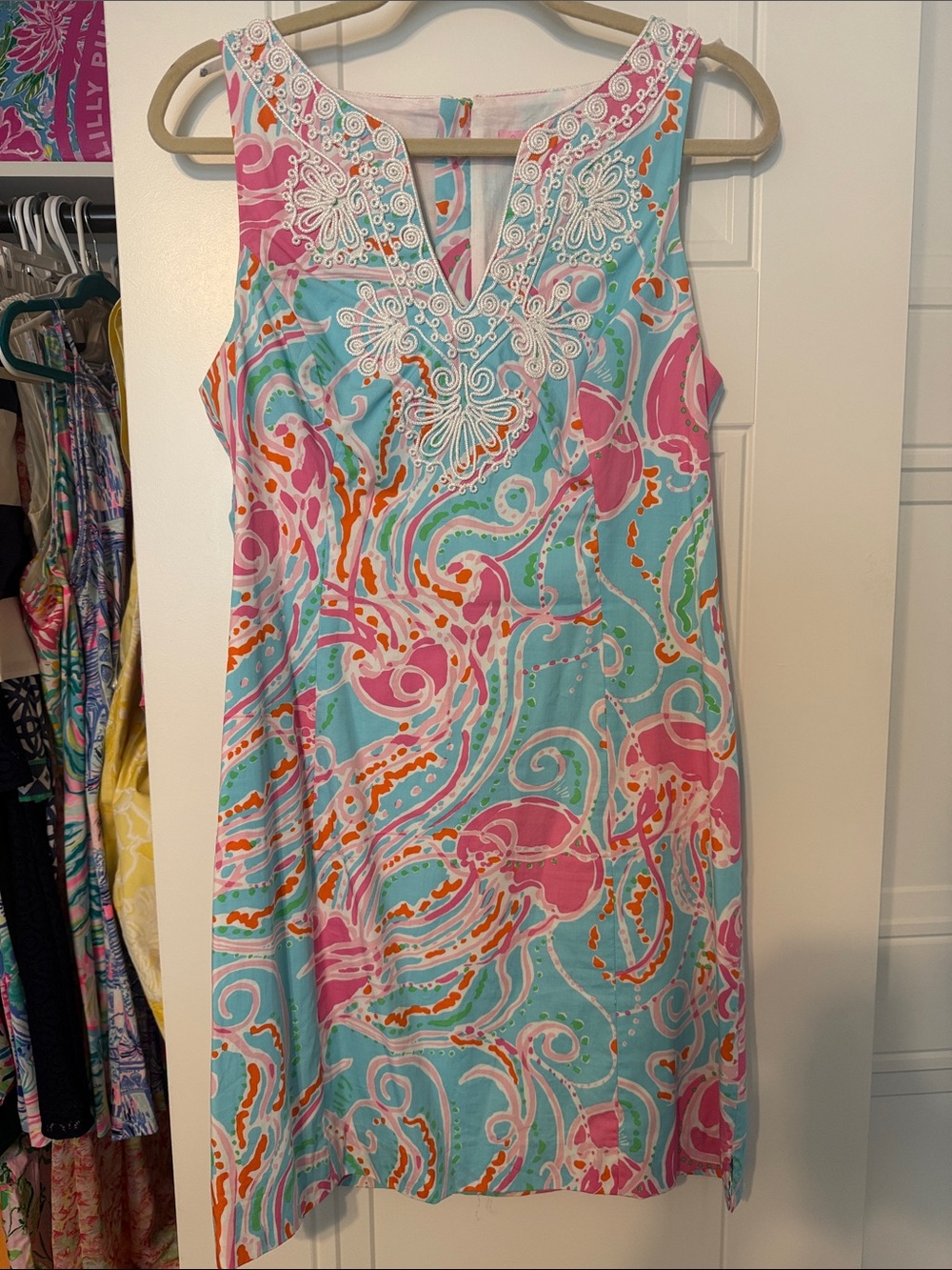 EUC Size 8 Lilly Pulitzer Gabby Shift Dress in Jellies Be Jammin Print